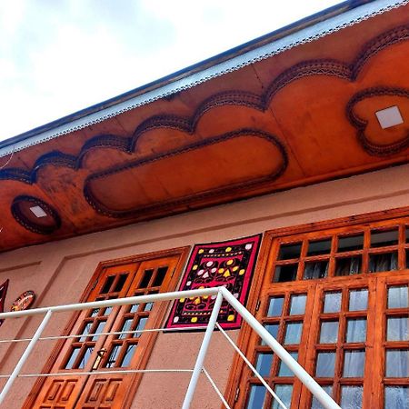 Istirohat Guest House Σαμαρκάνδη Εξωτερικό φωτογραφία