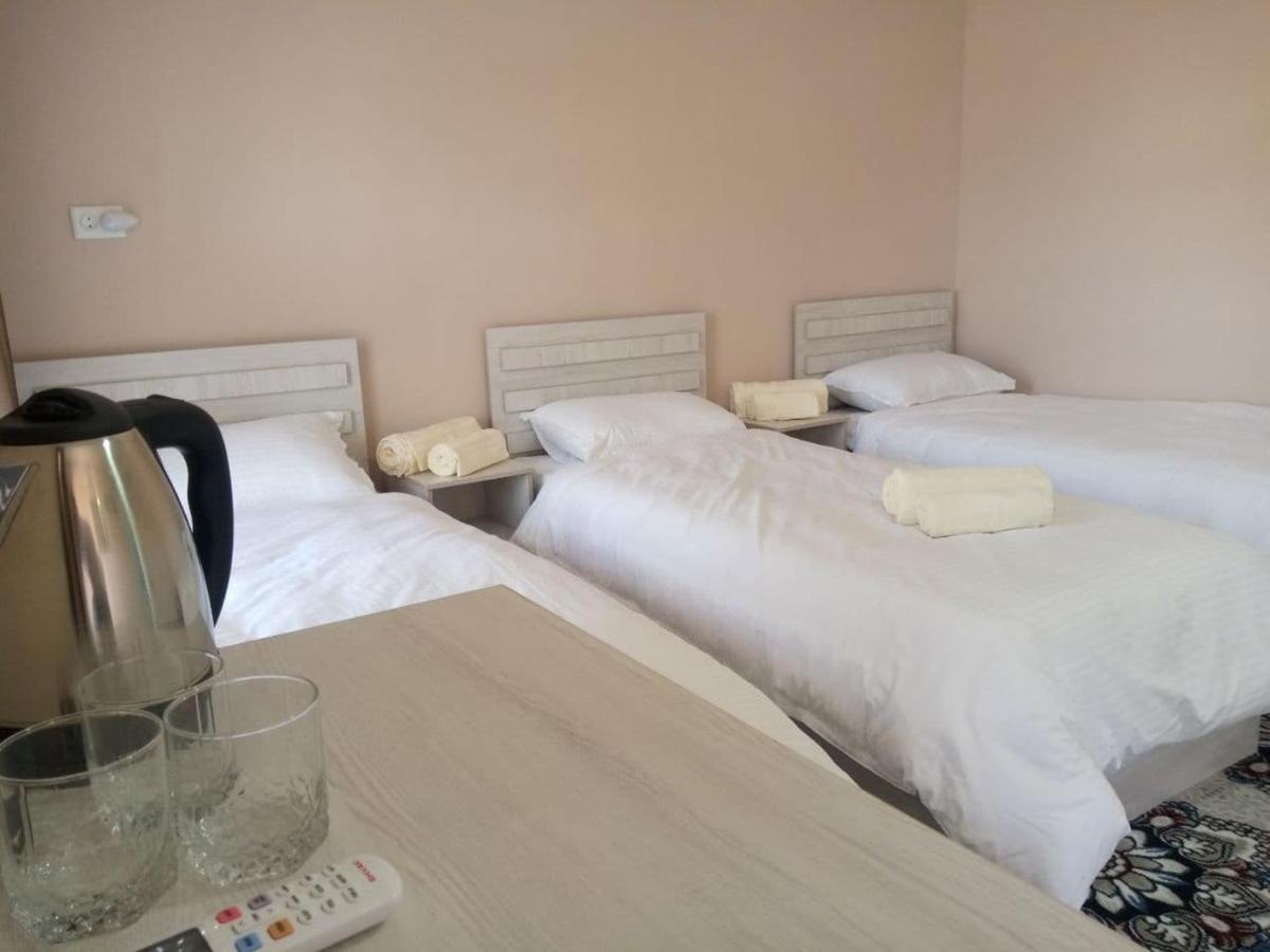 Istirohat Guest House Σαμαρκάνδη Εξωτερικό φωτογραφία