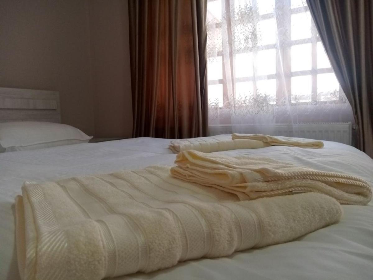 Istirohat Guest House Σαμαρκάνδη Εξωτερικό φωτογραφία
